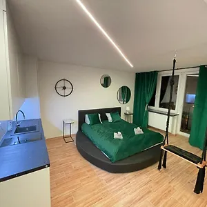  Apartament Yourapart Jacuzzi Przy Zamku Królewskim Polska