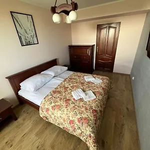  Apartament Cozy Close To & Airport Polska